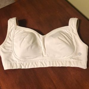 Lululemon Ta Ta Tamer 34C